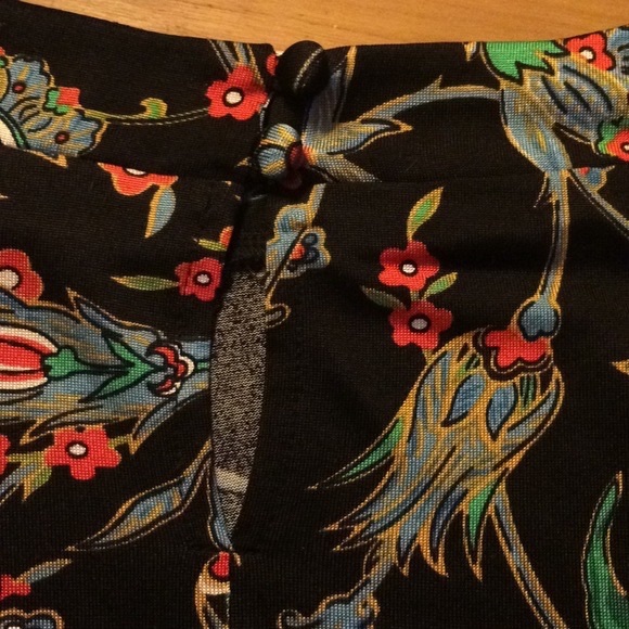 Super 60’s Mod Puff Sleeve Slinky Paisley Print Hendrix meets MINI Super Button - Picture 14 of 16